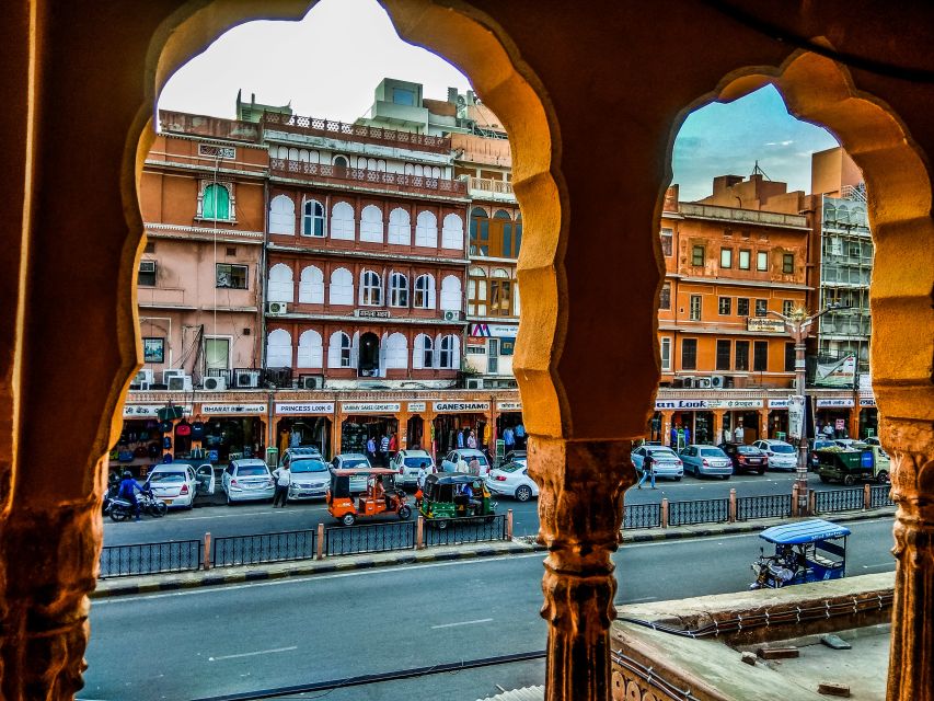 Jaipur: 2-Hour Cultural Walking Tour - Starting Location and Itinerary