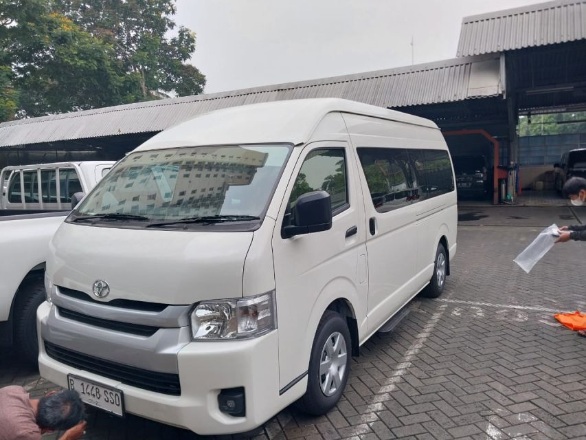 Jakarta Airport Transfer for Small/Big Group - Vehicle and Capacity