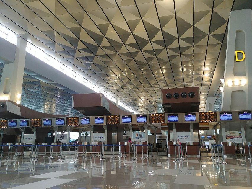 Jakarta Soekarno Hatta Airport Transfer - Transportation Information