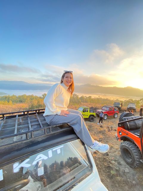 Jeep Sunrise & Natural Hot Spring - Relaxing in Natural Hot Springs