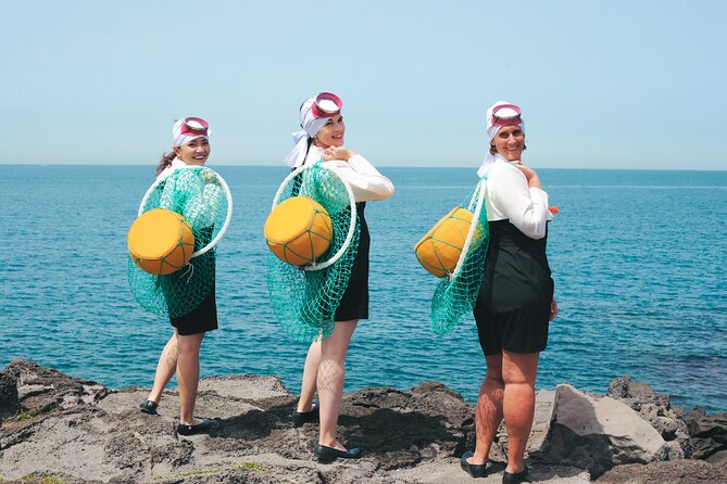 [Jeju] Woman Diver Haenyeo Traditional Clothes Rental Experience - Reviews