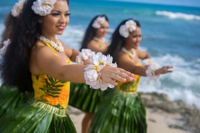 Kapolei Luau Show With Dinner  - Oahu - Family-Friendly Atmosphere & Performances