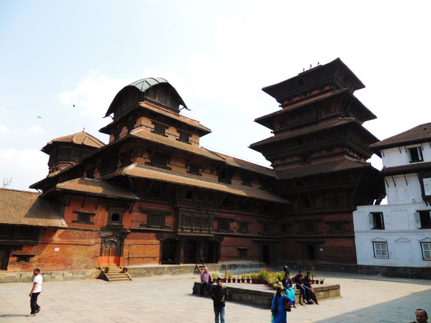 Kathmandu: 7 Unesco World Heritage Sites Private Day Tour - Patan Durbar Square: Newari Architecture and Palaces