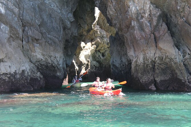 Kayak Tour From Sesimbra to Ribeira Do Cavalo Beach, Passing Through the Caves - Tour Requirements