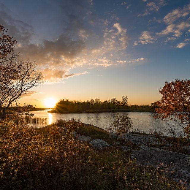 Kenora and Winnipeg: Smartphone Audio Driving Tour - Tour Highlights