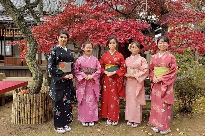 Kimono Experience at Fujisan Culture Gallery -Day Out Plan - Shop for Souvenirs at Gallery Store