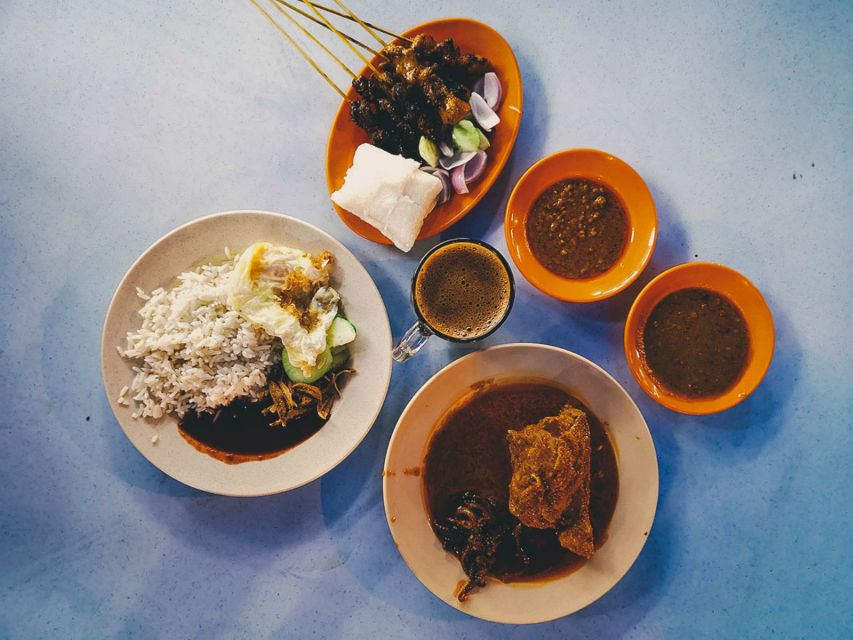 Kuala Lumpur: Street Food Tour With 15 Tastings - Meeting Point and Hotel Pickup