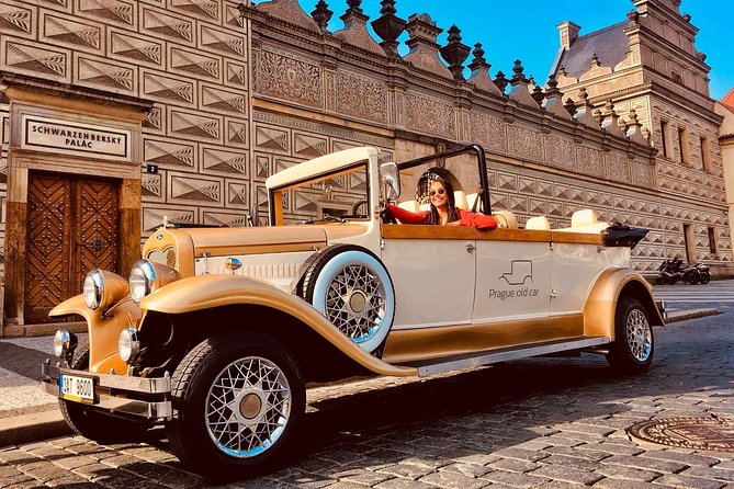 Kutná Hora Medieval Town in Vintage Cabrio Car - Tips for a Memorable Cabrio Ride