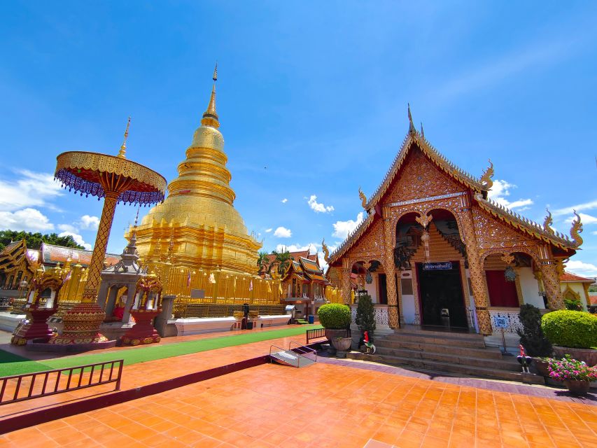 Lamphun : the Begining of Civilization in North of Thailand. - Exploring Hariphunchai National Museum