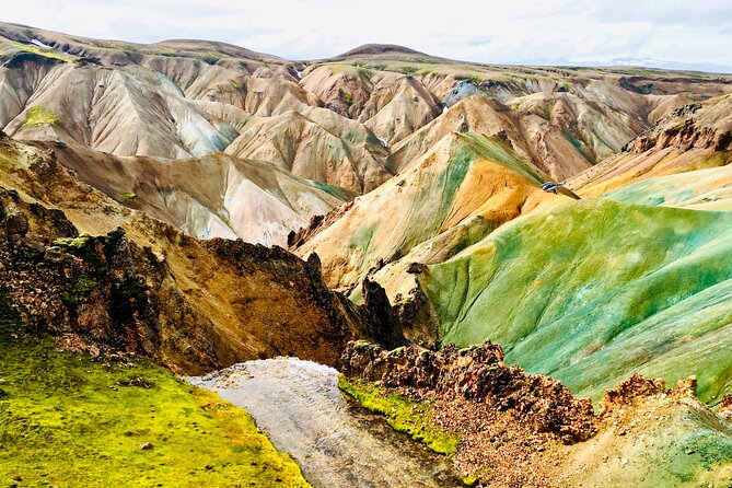 Landmarks From Above: Helicopter Tour With Geothermal Bath - Geothermal Bath Experience