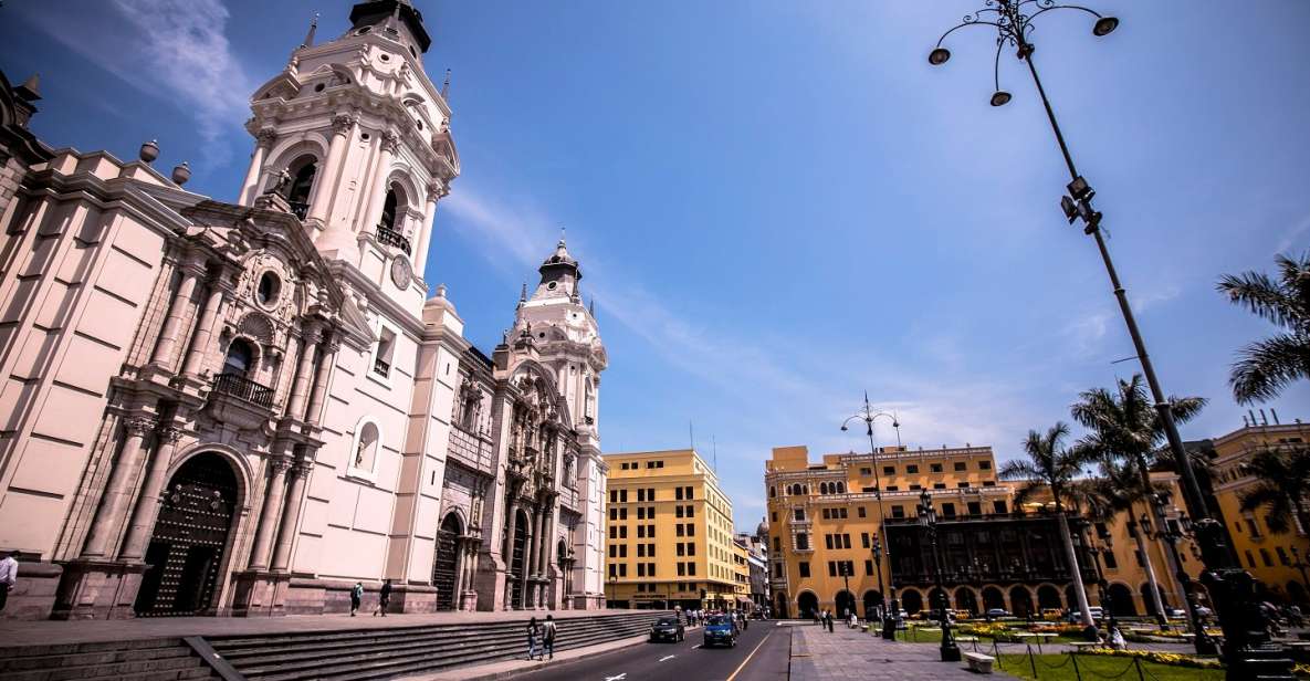 Lima: City Tour and Larco Museum - Historical Exploration