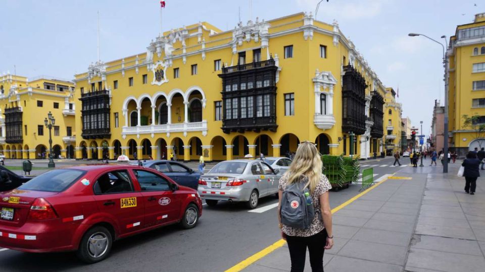 Lima: Classic City Tour With Catacombs Museum - Highlights