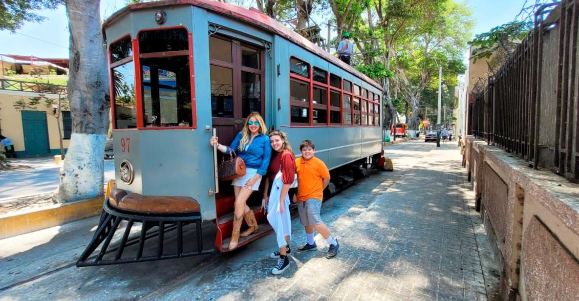 Lima: Fun Tour in Barranco District With Pickup & Dropoff - Exploration With Local Guide