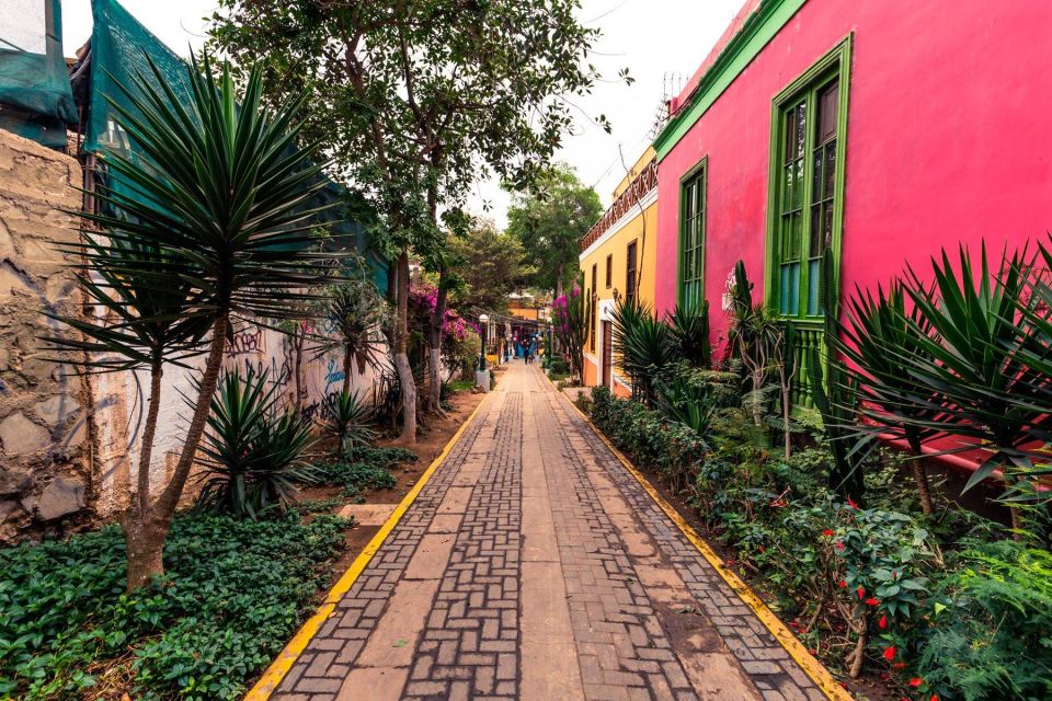 Lima : Tour of Colourful and Bohemian Barranco and Callao - Experience Details and Cancellation Policy