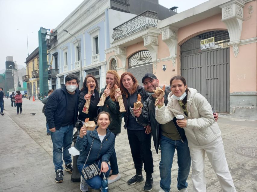 Lima: Walking Tour and Catacombs - Catacombs Exploration