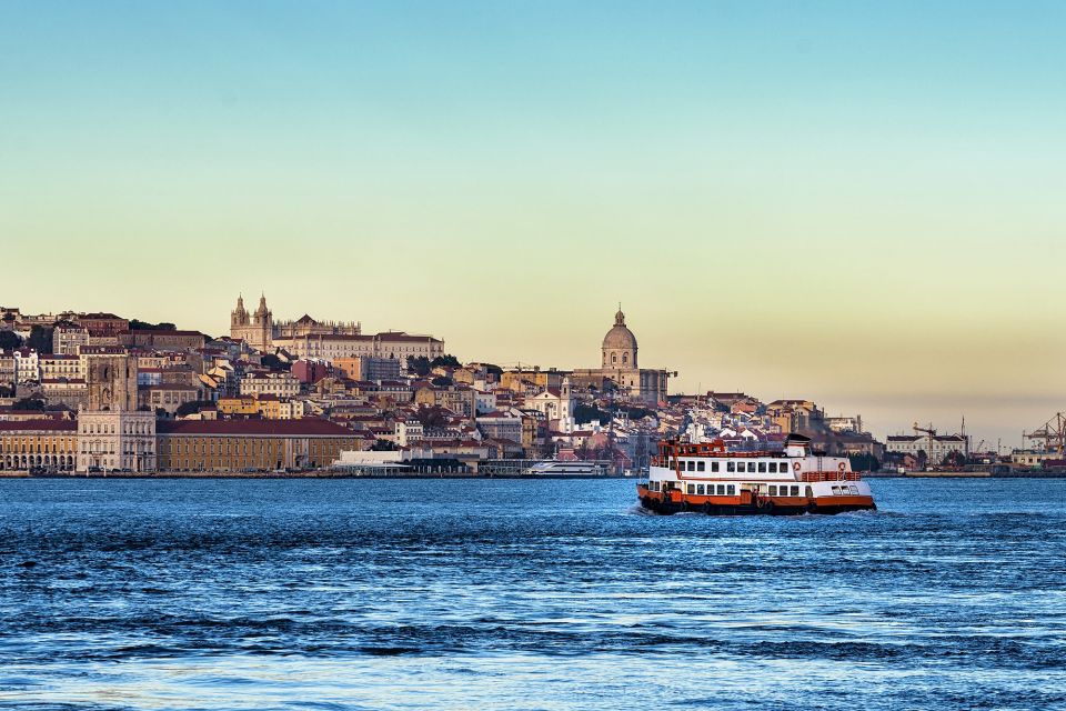 Lisbon 2-Hour River Cruise - Sightseeing Highlights