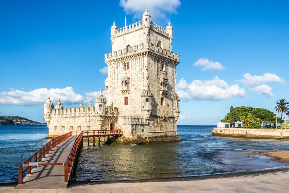 Lisbon: Belém District Smartphone Audio Walking Tour - Tour Logistics