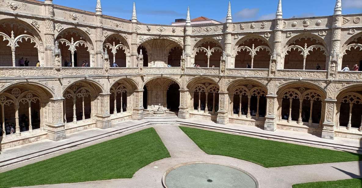 Lisbon - Belém: German Private Tour Including Monastery - Duration and Availability