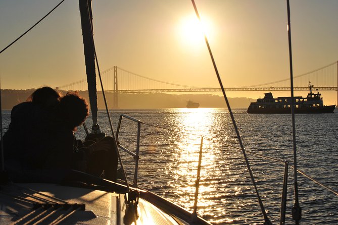 Lisbon Best Sunset Sailing Cruise - 2h Small Group Tour, With a Drink Included - Host Interaction