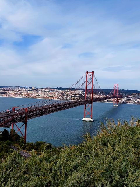 Lisbon Express :Half Day City Discovery Private Tour - Destinations