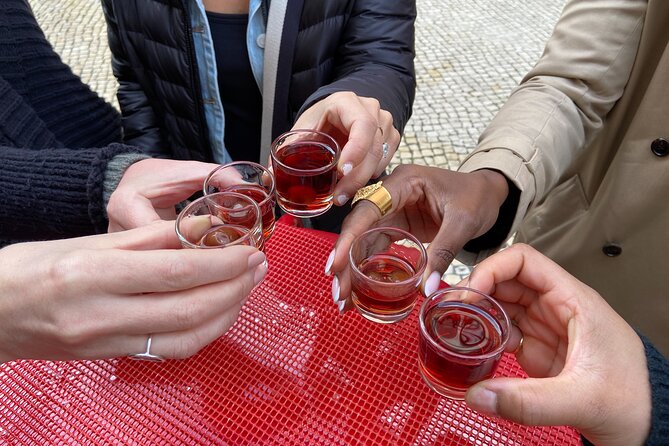 Lisbon Foodies Small-Group Walk - Tour Experience