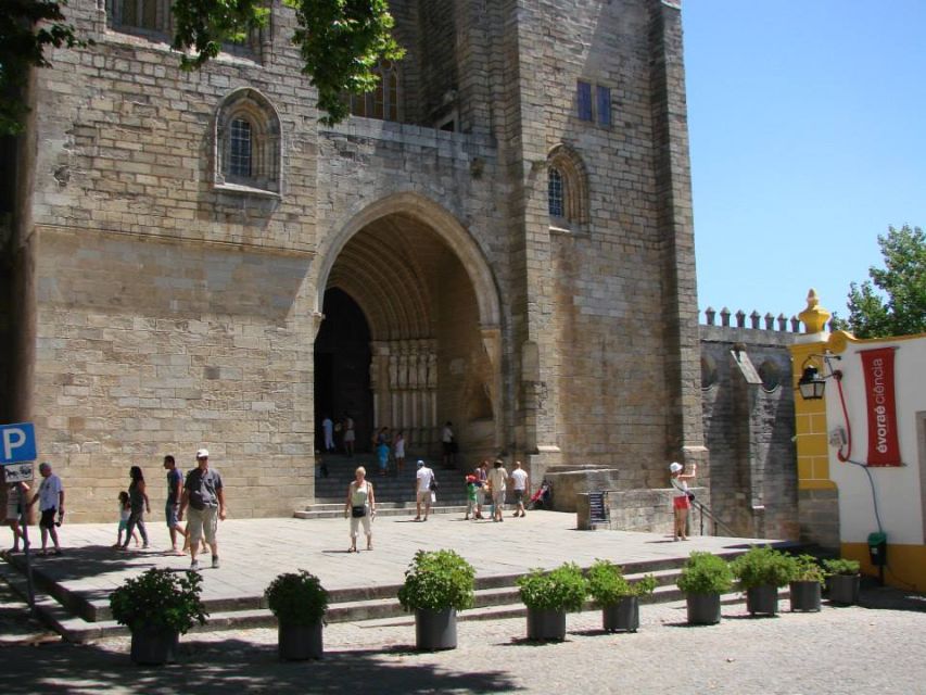 Lisbon: Full-Day Évora Wine Tour - Inclusions