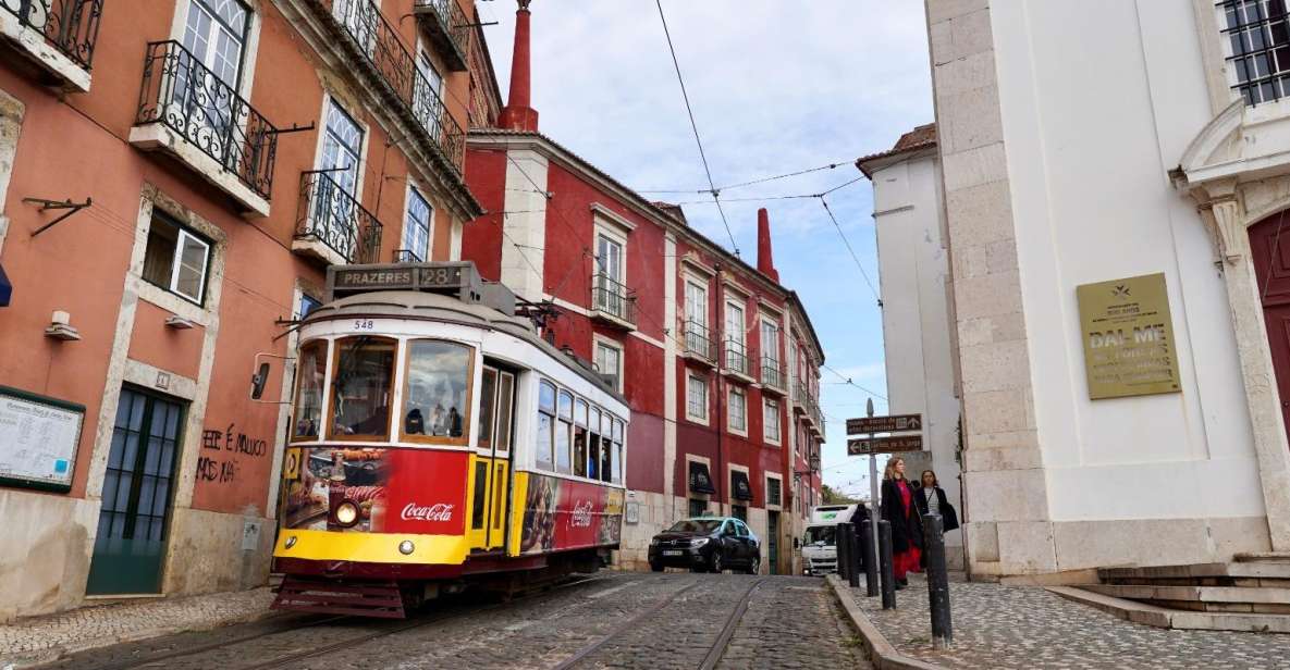 Lisbon: Private City Tour in Alfama and Chiado With Tuk Tuk - Meeting Point and Activity Description