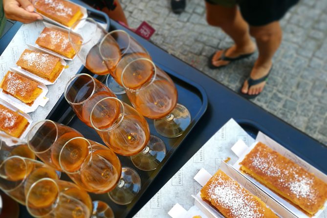 Lisbon Small-Group Food Tour With 15 Tastings in Alfama District - Meeting and Pickup