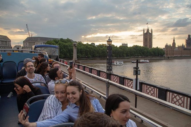 London by Night Sightseeing Open Top Bus Tour With Audio Guide - Landmarks Covered