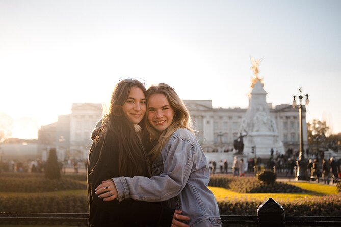 London : Private Photoshoot Outside Buckingham Palace - Cancellation Policy