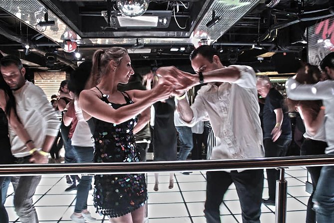 London Salsa Lovers Dance Experience - Top Salsa Venue Visit