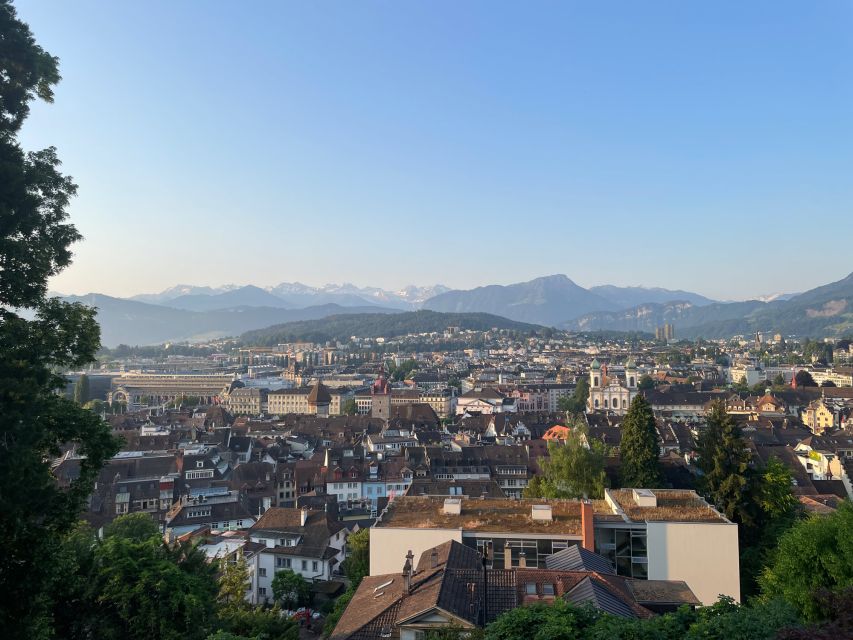 Lucerne: Smartphone Walking Tour - Cool Lucerne Old Town - Tour Description