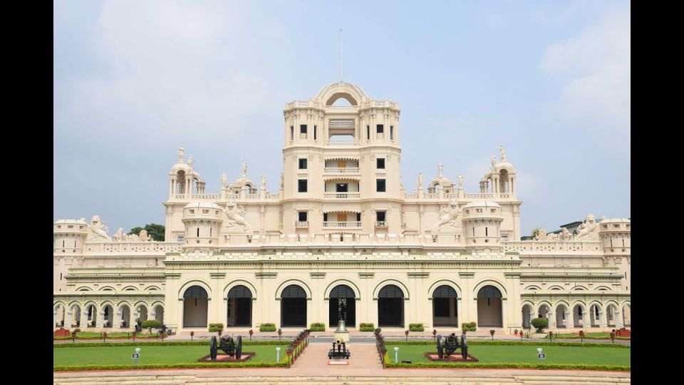 Lucknow Full Day City Tour - Tour Inclusions and Services