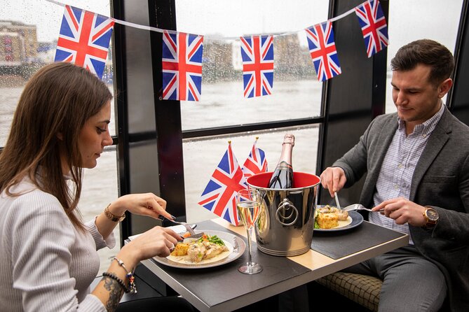 Lunch River Cruise on the Thames With 2-Course Meal - Meeting Point