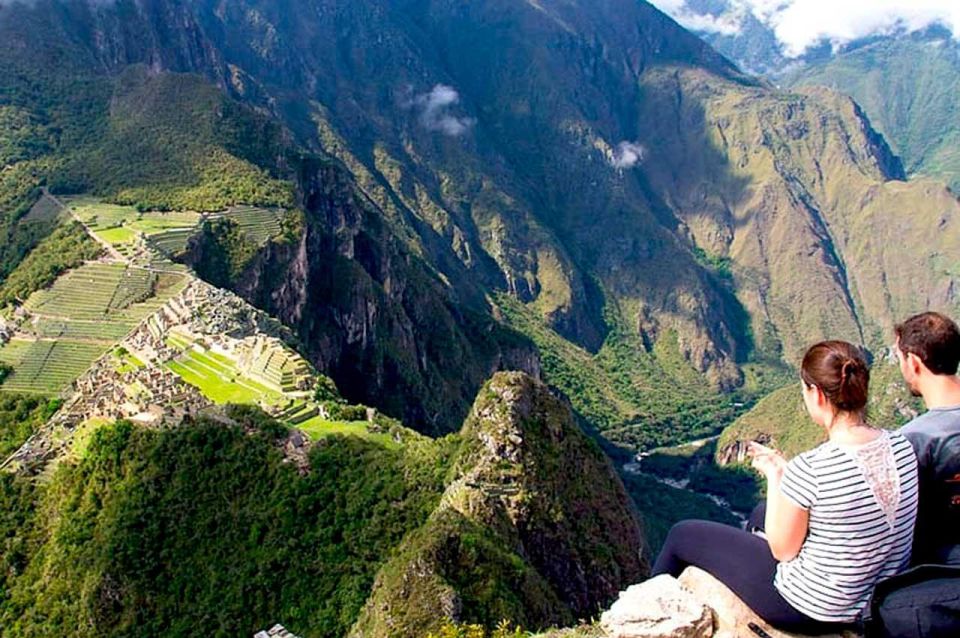 Machupichu Machupicchu Mountain 2 Days Hotel - Inclusions