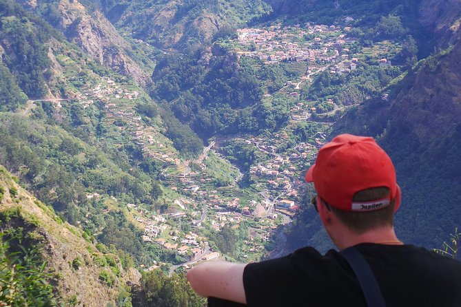 Madeira by Jeep: Cabo Girão and Dolphin Watching From Funchal - Traveler Reviews