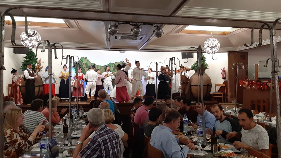 Madeira: Traditional Madeiran Dinner & Show - Booking Information