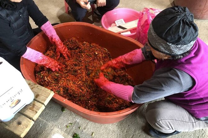 Making Kimchi at a Country Farm Near Busan for the Month of November - Expectations and Restrictions