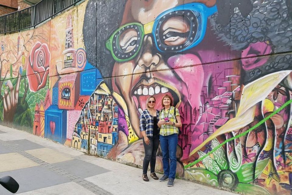 Medellín: 5.5-Hour Guided Private City Tour - Tour Highlights