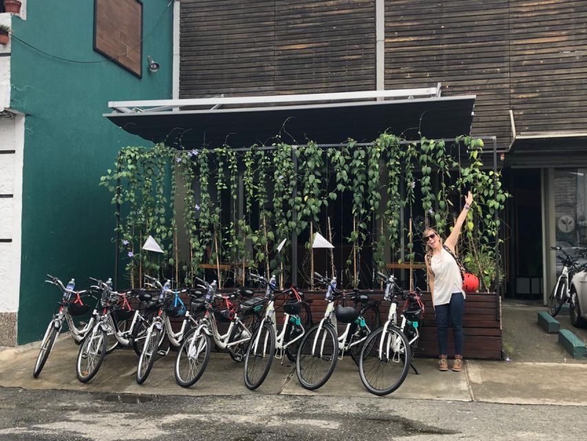 Medellin: Guided City E-Bike Tour - Booking Information