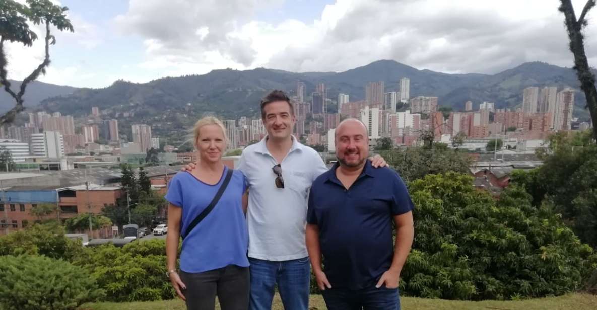 Medellin: Private 3-Hour Pablo Escobar Tour - Review Summary