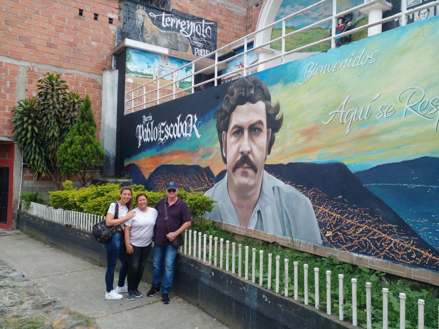 Medellin: Private Pablo Escobar Tour and Comuna 13 - Location Information