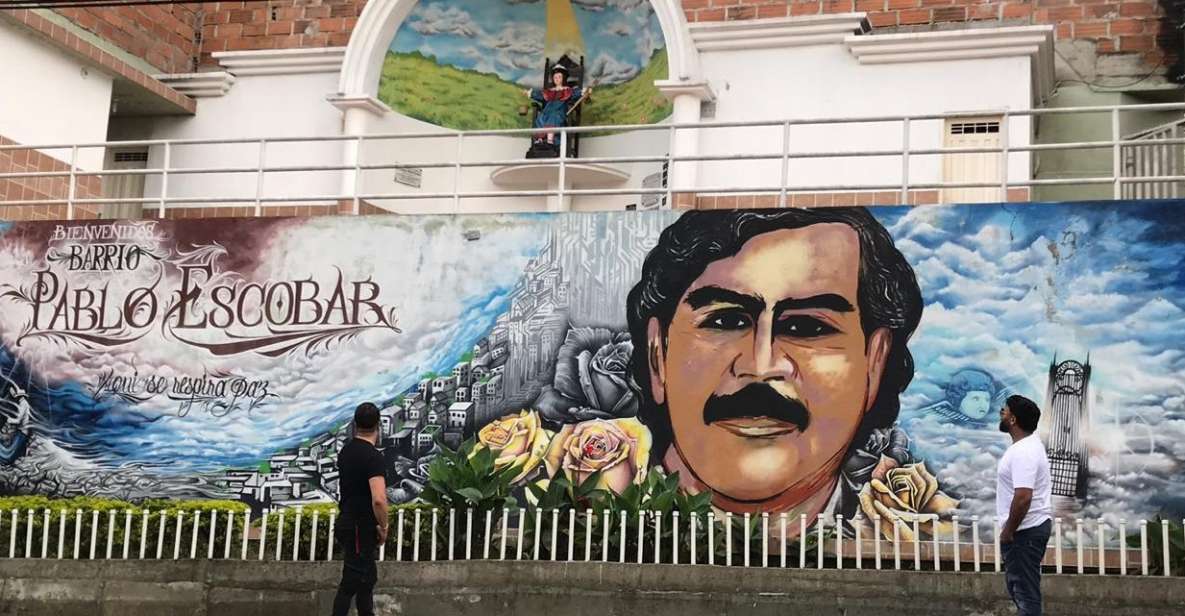 Medellín: Private Pablo Escobar Tour With Cable Car Ride - Review Summary