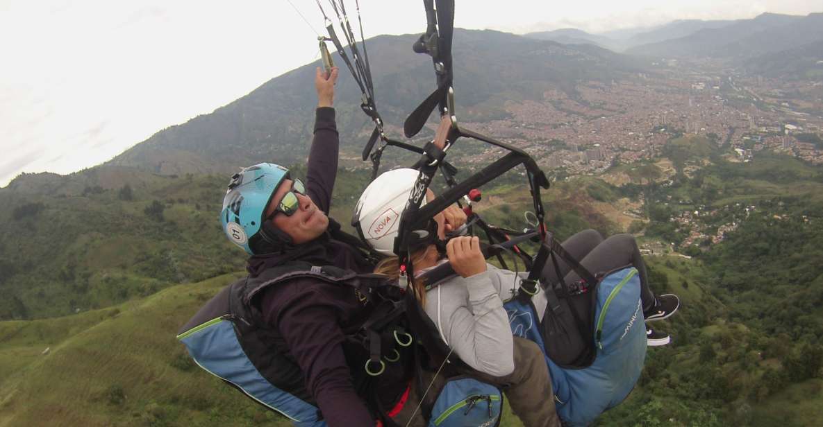 Medellín: Valley Paragliding Trip With Certified Pilots - Bilingual Instructors and Cancellation Policy