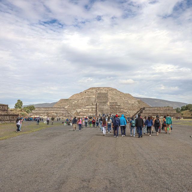 Mexico City: Private Tour Teotihuacan & Guadalupe Basilica - Tour Description