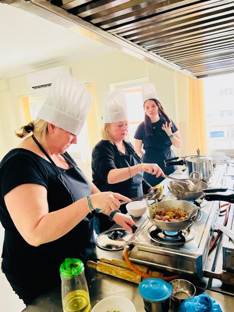 Momo Making and Cooking Class in Kathmandu - Inclusions