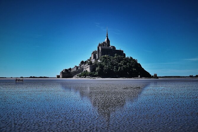 Mont Saint Michel D Day Omaha Beach Private VIP Tour With Champagne From Paris - Booking and Cancellation Policy