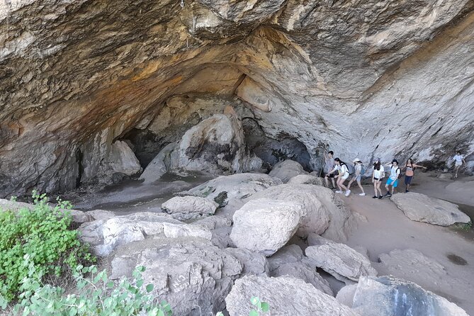 Montanejos: Do an Epic Hike and Swim in Thermal Waters - Tour Information