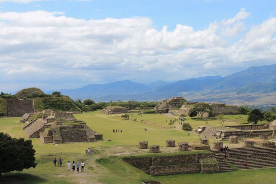 Monte Alban - Zapotec Culture and Architecture