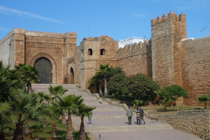 Moroccan Delights: Explore Chefchaouen and Rabats Culture - Local Cuisine and Markets